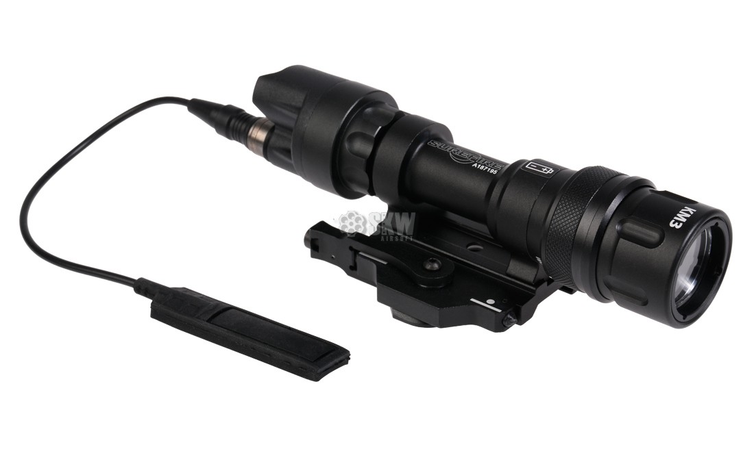 TACTICAL FLASHLIGHT M952V 380 LUMENS ELEMENT